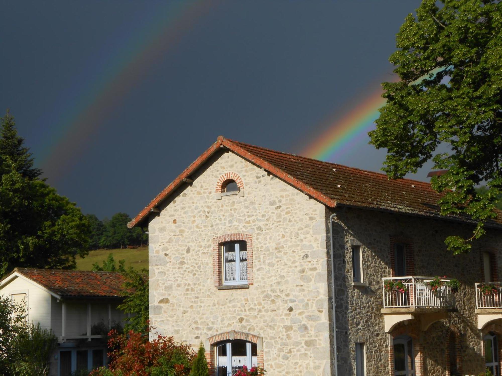 Les Maisons De Concasty Boisset  Camera foto